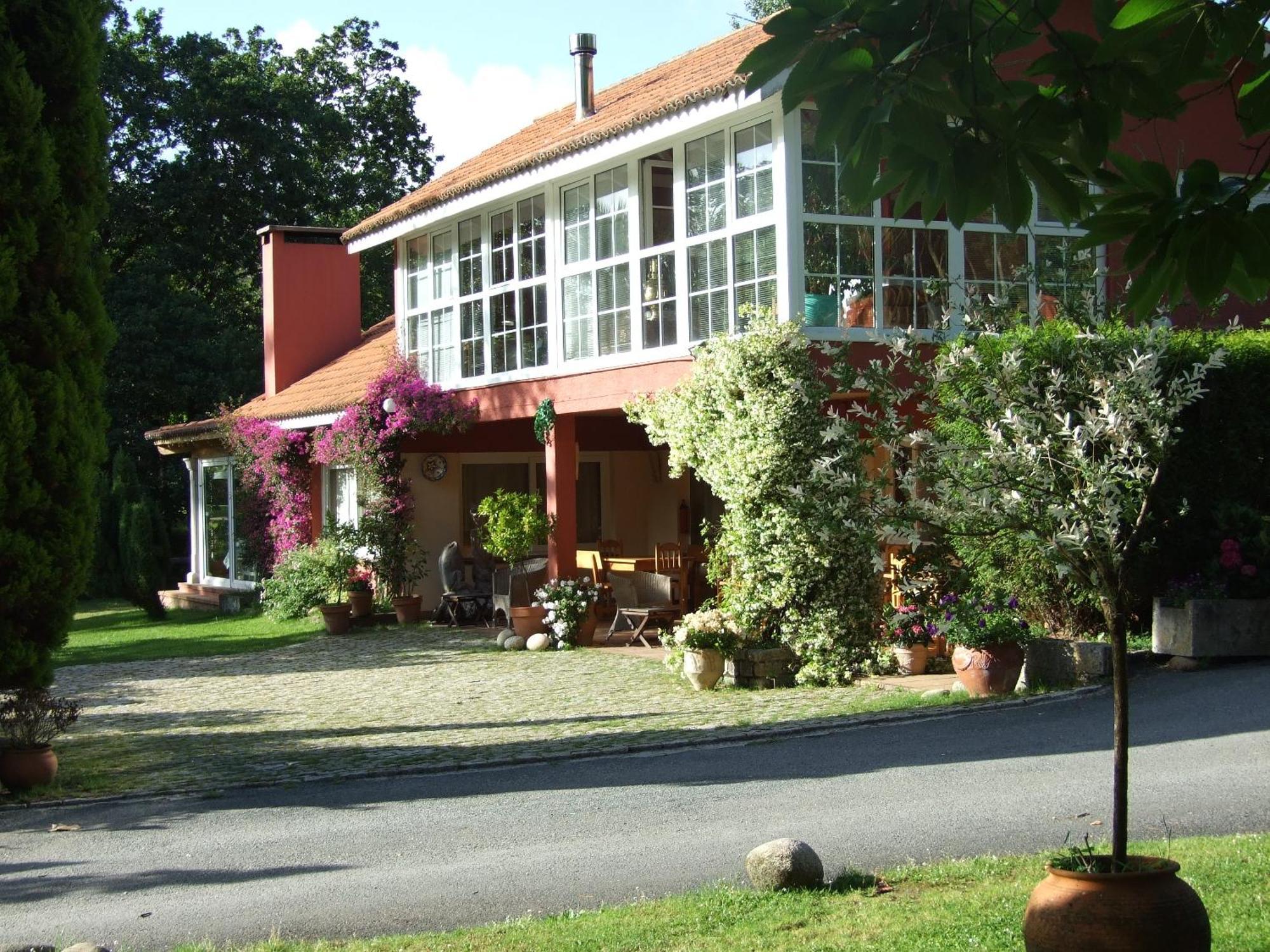 Bungalow Camping Los Manzanos Santa Cruz de Oleiros Dış mekan fotoğraf